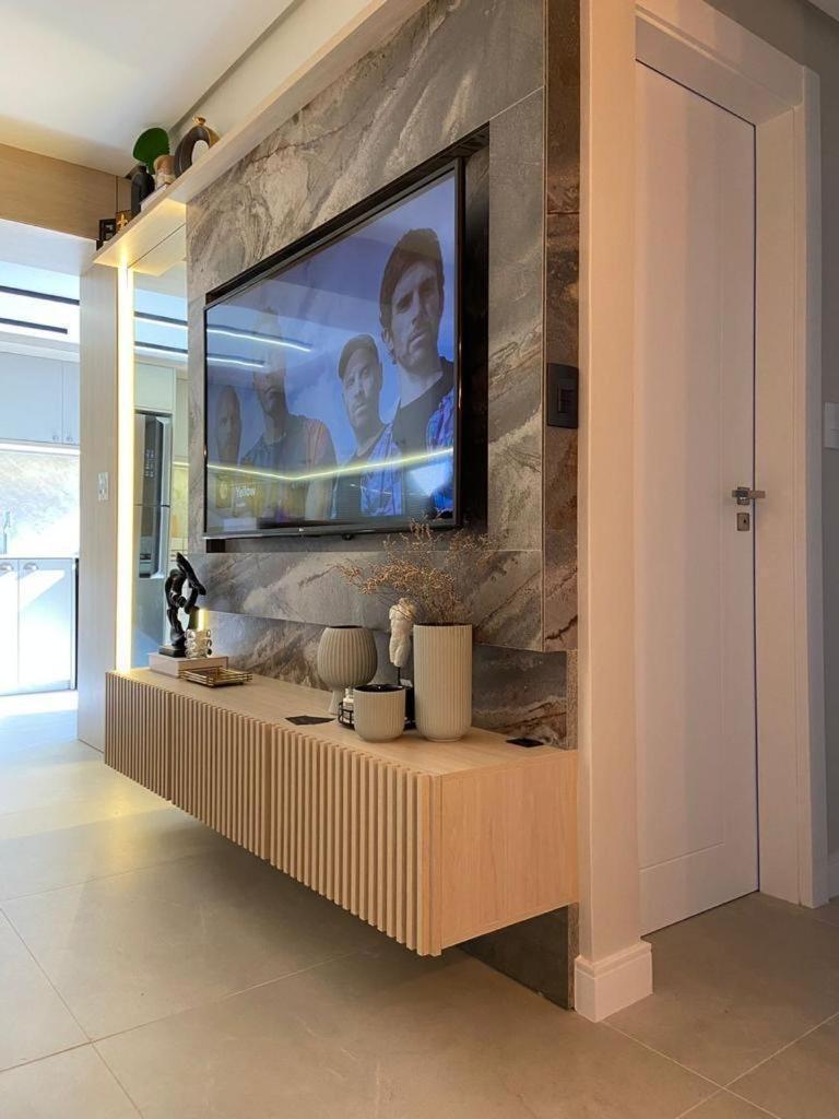 Apartamento No Coracao Da E Do Mar De Balneario Camboriu!